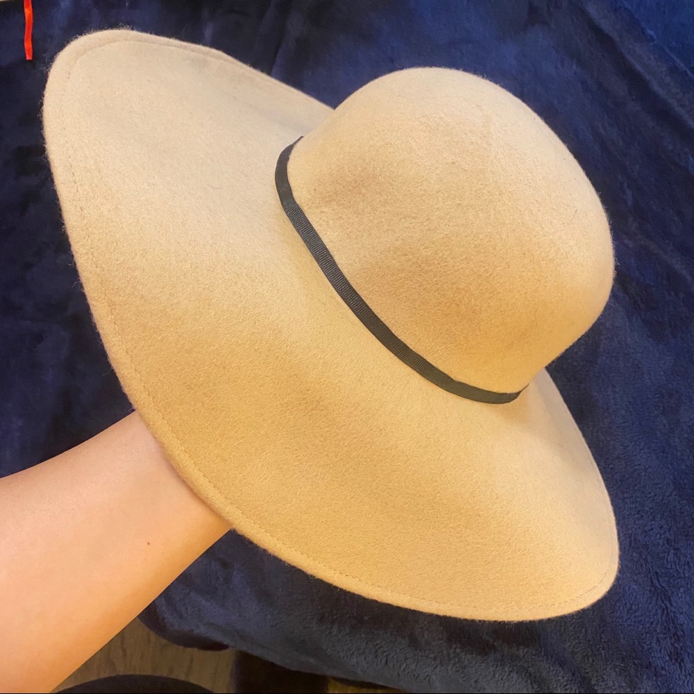 Genuine Camel Wide Brim Hat - Picture 6 of 7